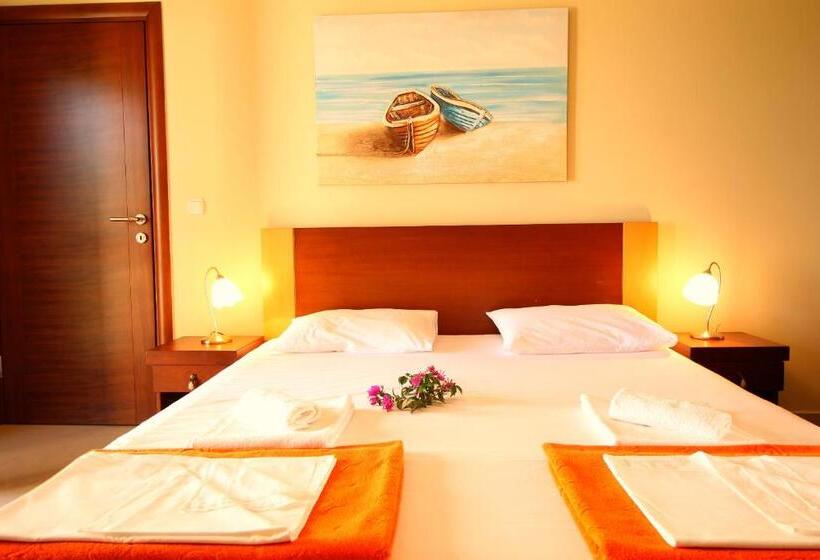 اتاق استاندارد در طبقه همکف, Guest House Villa Pastrovka