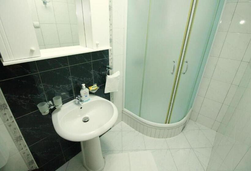 اتاق استاندارد در طبقه همکف, Guest House Villa Pastrovka