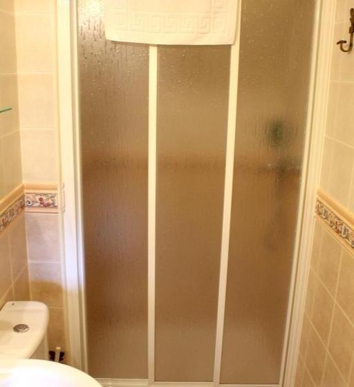 اتاق استاندارد یک نفره, Hostal San Pedro