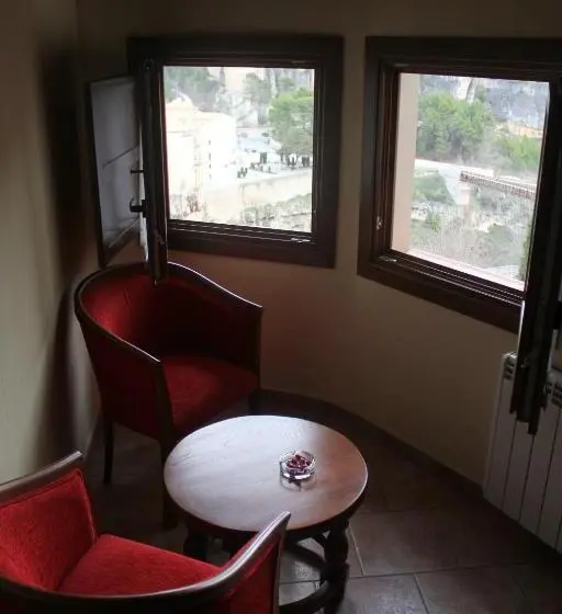 اتاق استاندارد, Hostal San Pedro