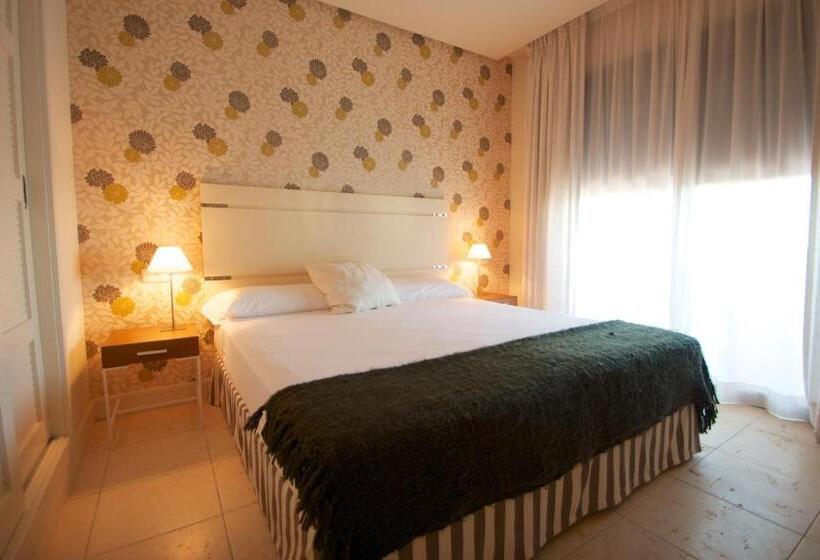 Апартаменты Deluxe 2 Спальни с Гидромассажем, Aparthotel Novo Resort