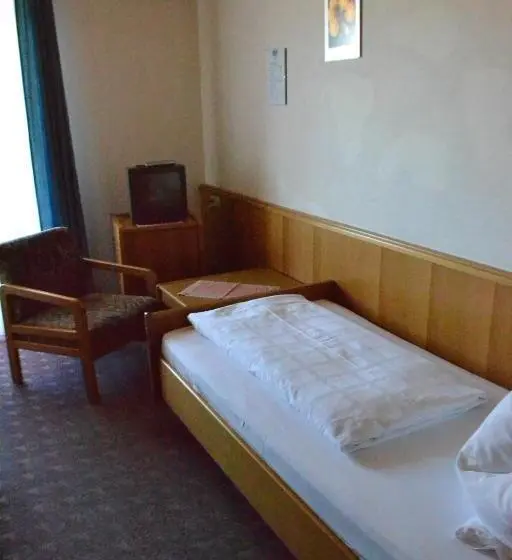 スタンダードシングルルーム, Innviertler Berggasthof