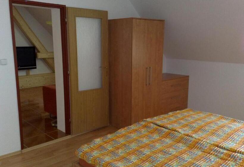 1ベッドルームアパートメント, Ubytovani U Kulky