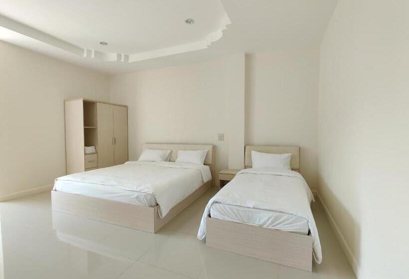 Camera Tripla Deluxe, Yura Kiri Resort Khao Yai