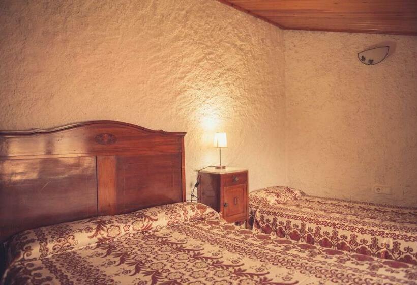 Дом 2 Спальни, Complex Rural Can Caubet