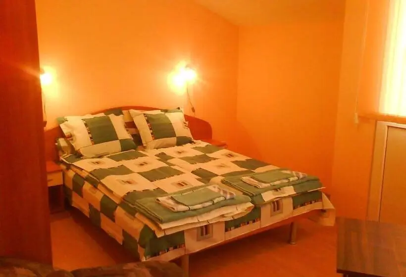 Deluxe Room Mountain View, Aleks Guest House