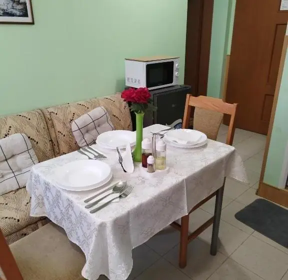 آپارتمان 1 خوابه با بالکن, Aleks Guest House