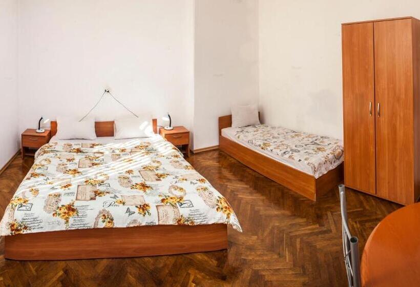 高级大房间, Central Guesthouse Five Corners