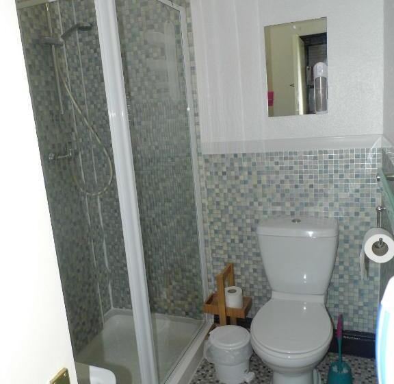 标准间, Happy Days Guesthouse