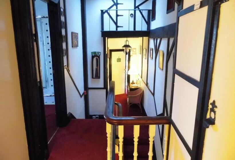 标准间, Happy Days Guesthouse