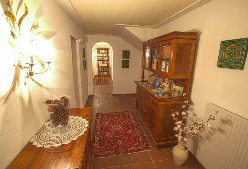 غرفة قياسية مزوَّدة بشُرفة, Pension Schusterkrämer