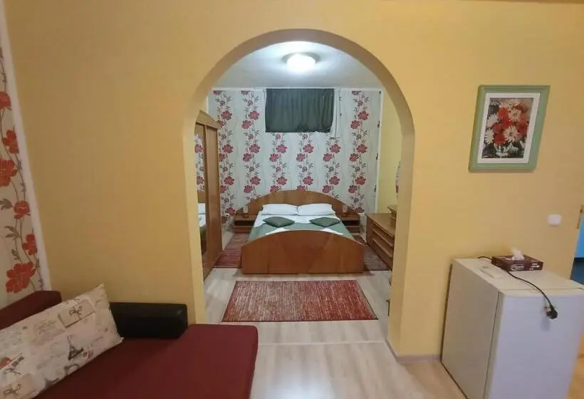 سوییت, Pensiunea Cristina
