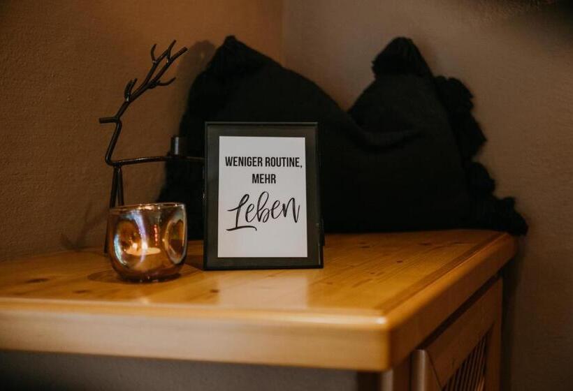 اتاق استاندارد با بالکن, Hoferhof Ski In & Ski Out Hotel Schladming Dachstein