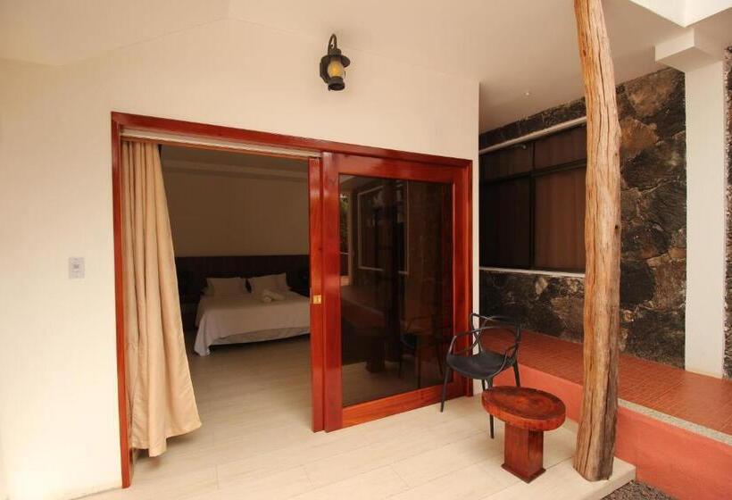 اتاق استاندارد یک نفره, Lava House Hostal