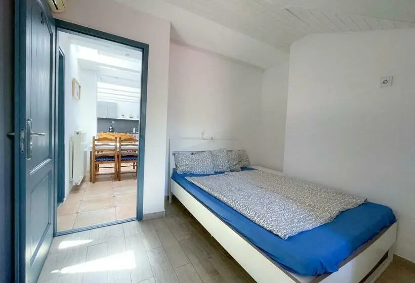 اتاق پنت هاوس, Pelso Apartman
