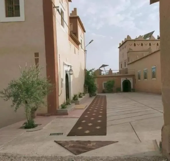 スタンダードトリプルルーム, Kasbah Ben Ali