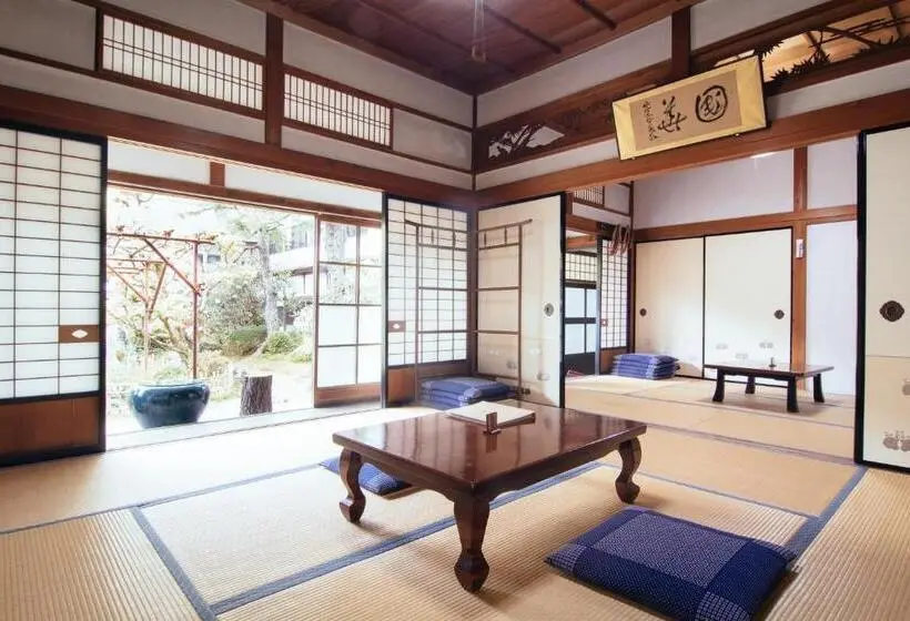Perhehuone Jaettu Kylpyhuone, 高野山 宿坊 熊谷寺  Koyasan Shukubo Kumagaiji