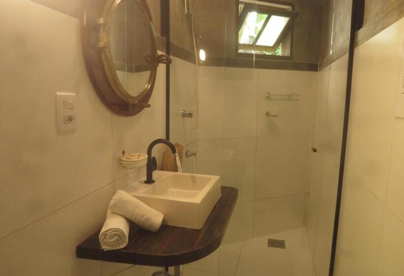 スイート, Pousada Aloha Beach House