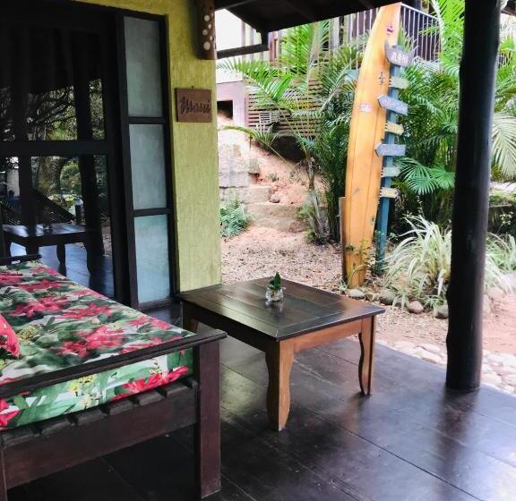 4인용 수피리어 룸, Pousada Aloha Beach House