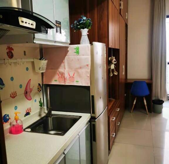 Номер Стандарт, Guangzhou Victory Apartment