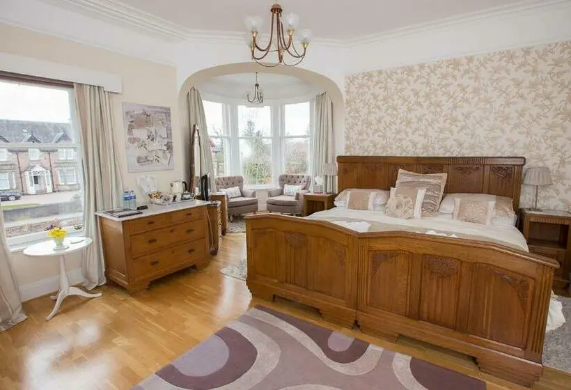 デラックスルーム, Chrialdon House