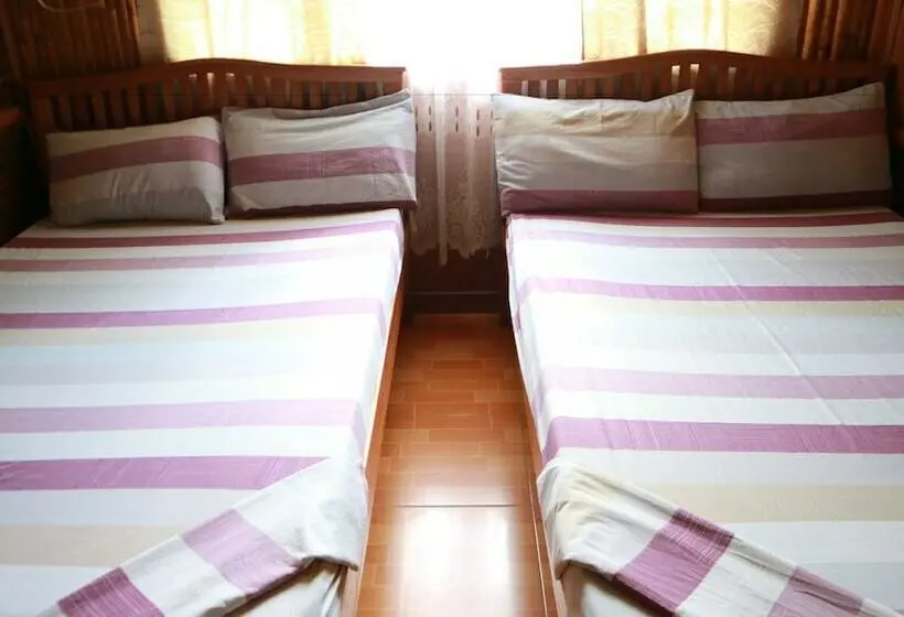 اتاق استاندارد چهار تخته, Victoria Guest House And Cottages