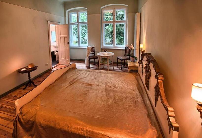 اتاق سوپریور, Pension Friedrich Wilhelm