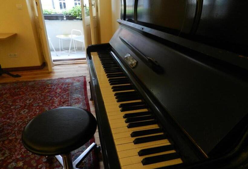 اتاق استاندارد با سرویس بهداشتی مشترک, Pension Friedrich Wilhelm