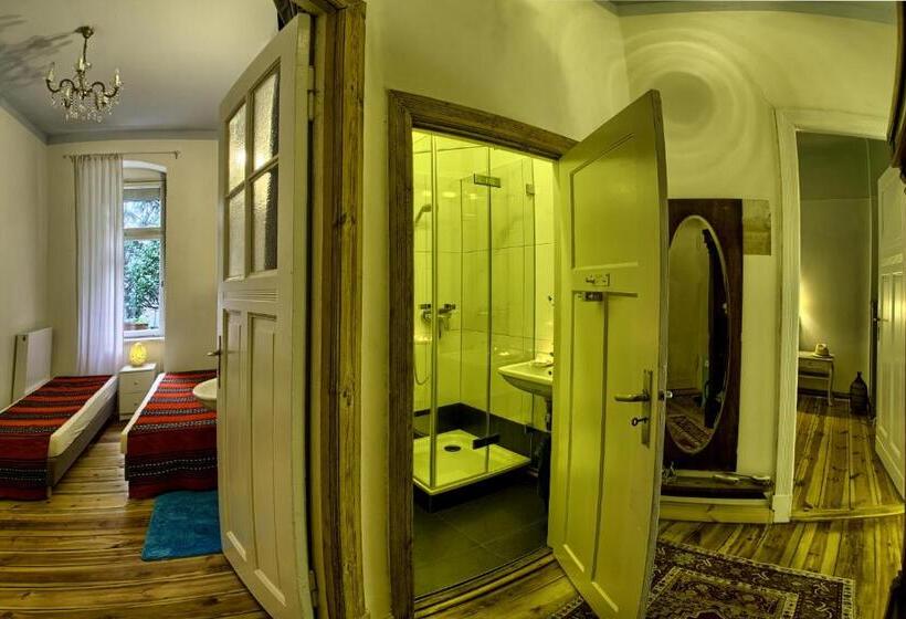 اتاق استاندارد یک نفره, Pension Friedrich Wilhelm