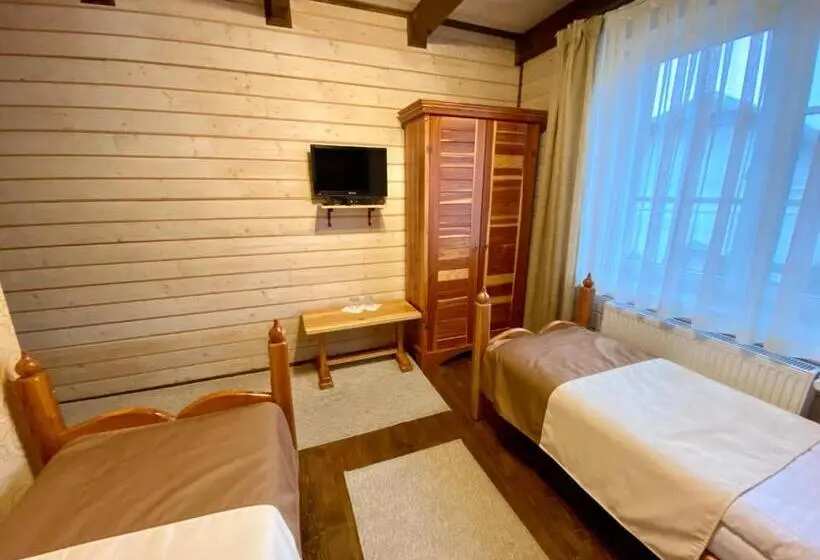 Habitació Estàndard, Sadyba Lisova