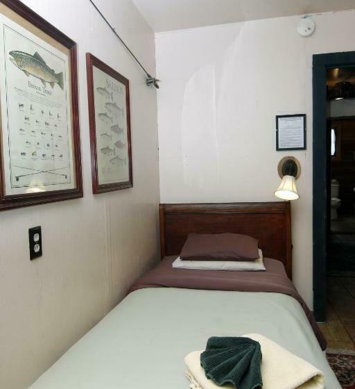 جناح غرفتين نوم, Talkeetna Roadhouse