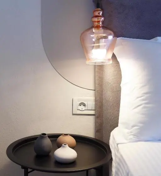オーシャンビュースタンダードルームバルコニー付き, 9 Luxury Rooms