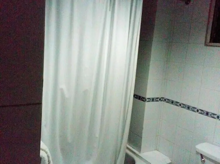 تختخواب در اتاق مشترک, Apartahotel Jardines Metropolitanos