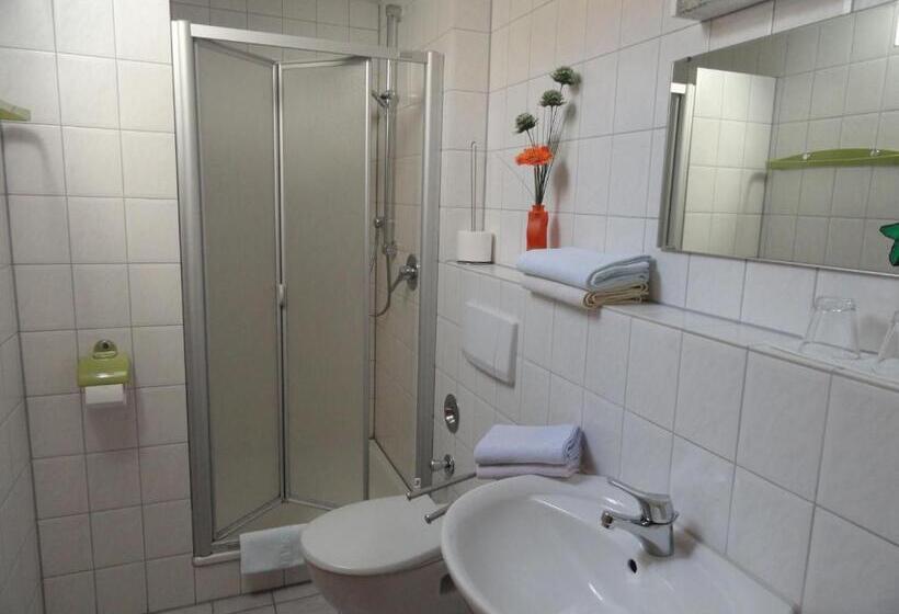 スタンダードトリプルルーム, Gästehaus Bettina