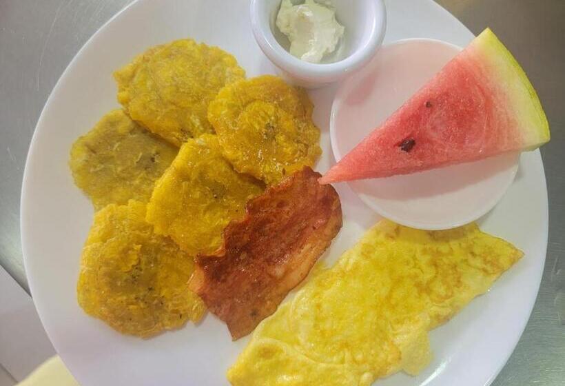 اتاق لوکس, Hostal Gosén