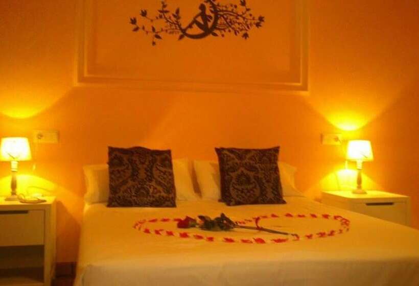 Номер Стандарт, La Masia De Tamariu