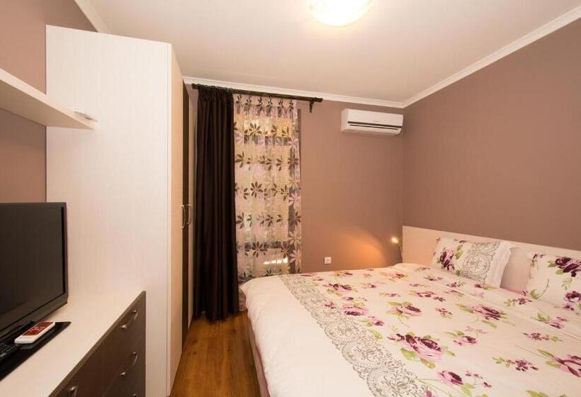 2 베드룸 컴포트 아파트, Holiday Village Lozenets