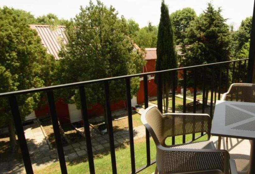 스탠다드 룸, Holiday Village Lozenets