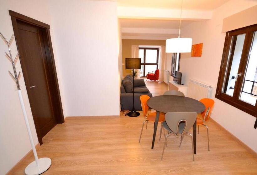 شقة غرفة واحدة, La Casa De Las Aldeas