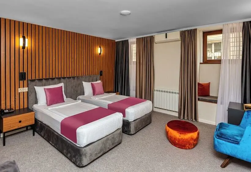 اتاق لوکس, Eleven Hotel Baku