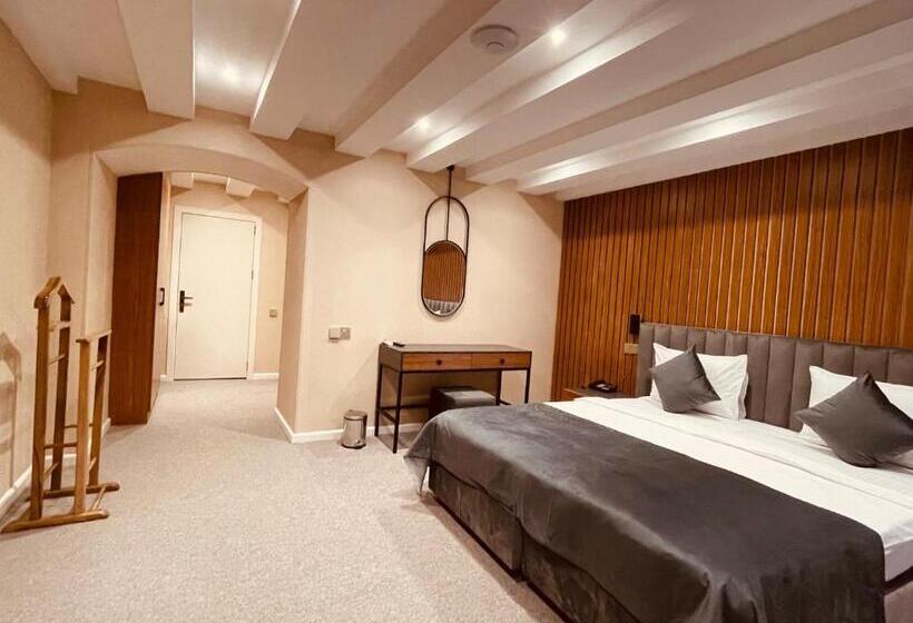 اتاق سوپریور یک تخته, Eleven Hotel Baku