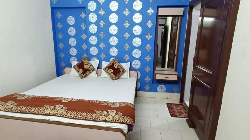 Habitació Estàndard, Majors Den