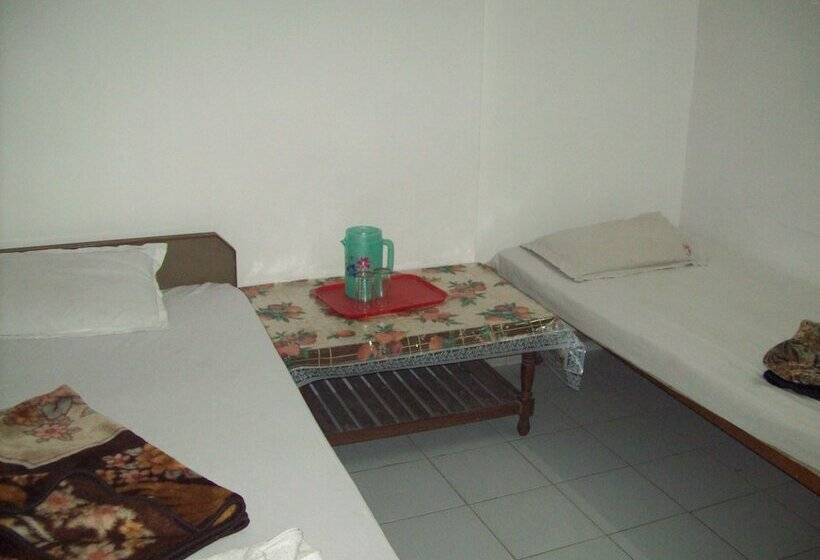 Habitació Estàndard, Majors Den