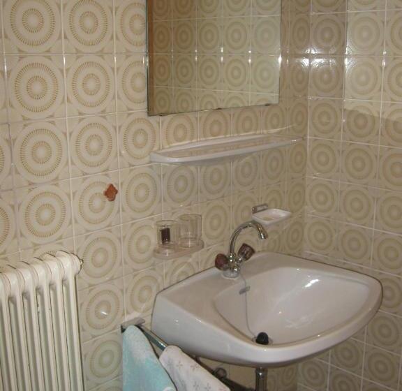 标准间, Haus Steinlechner