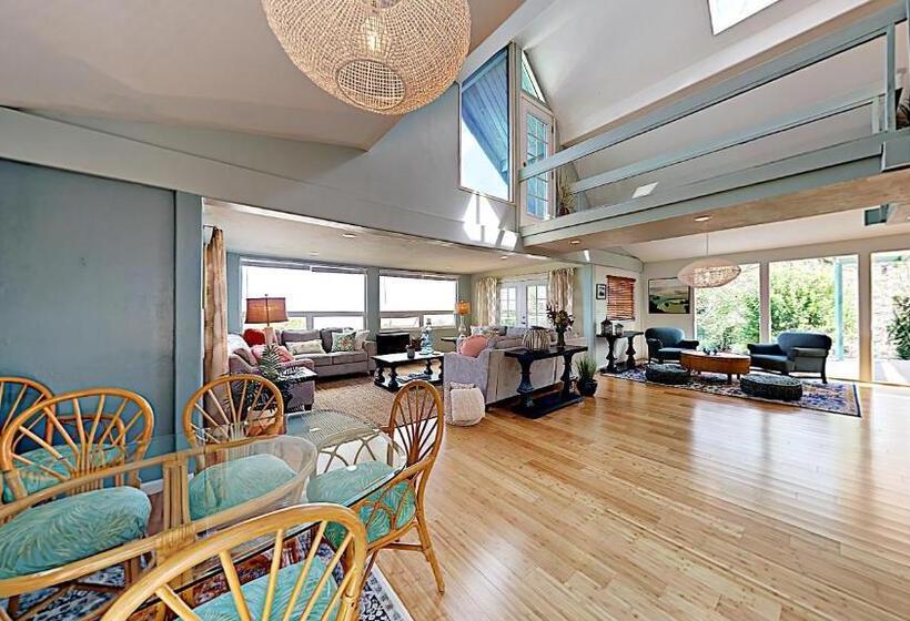 غرفة ديلوكس, Ha'le Kiana