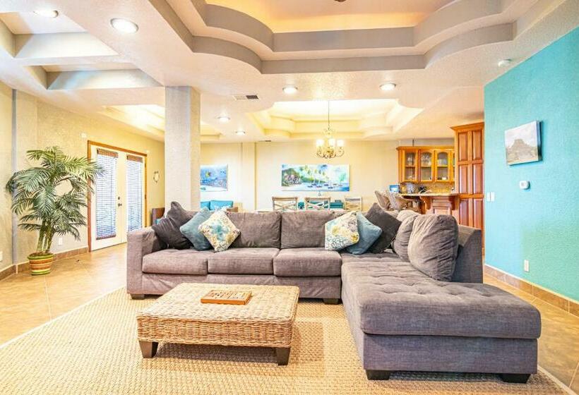 高级套房带海景, Lighthouse Beach Villas