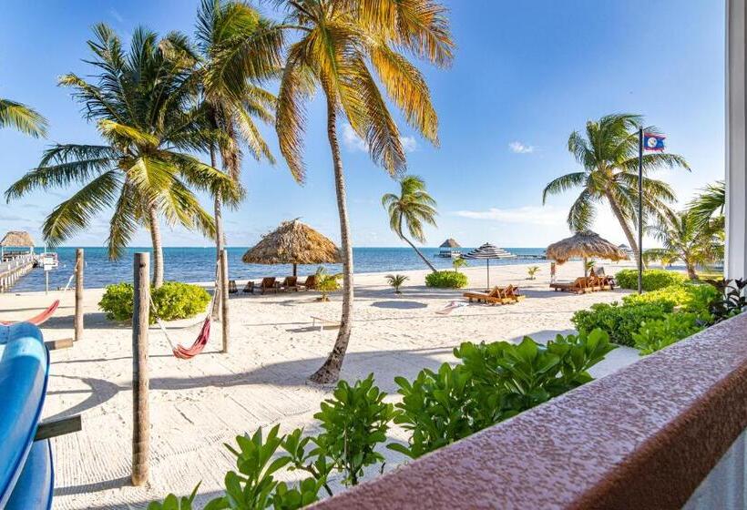 带大床的复式套间, Lighthouse Beach Villas