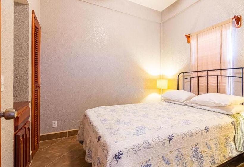 Люкс 2 Спальни, Lighthouse Beach Villas