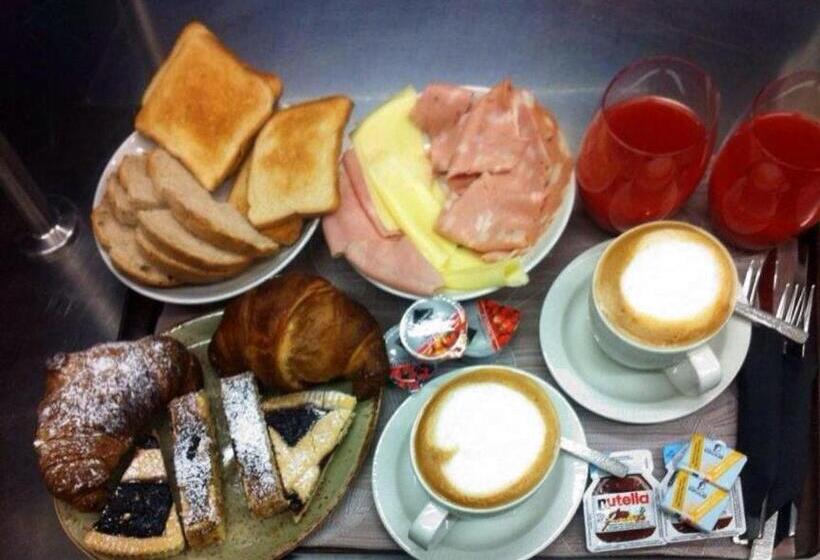 Стандартный Номер Кровать Кинг, Bhl Boutique Rooms Legnano