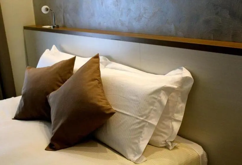 キングサイズベッドのスタンダードルーム, Bhl Boutique Rooms Legnano